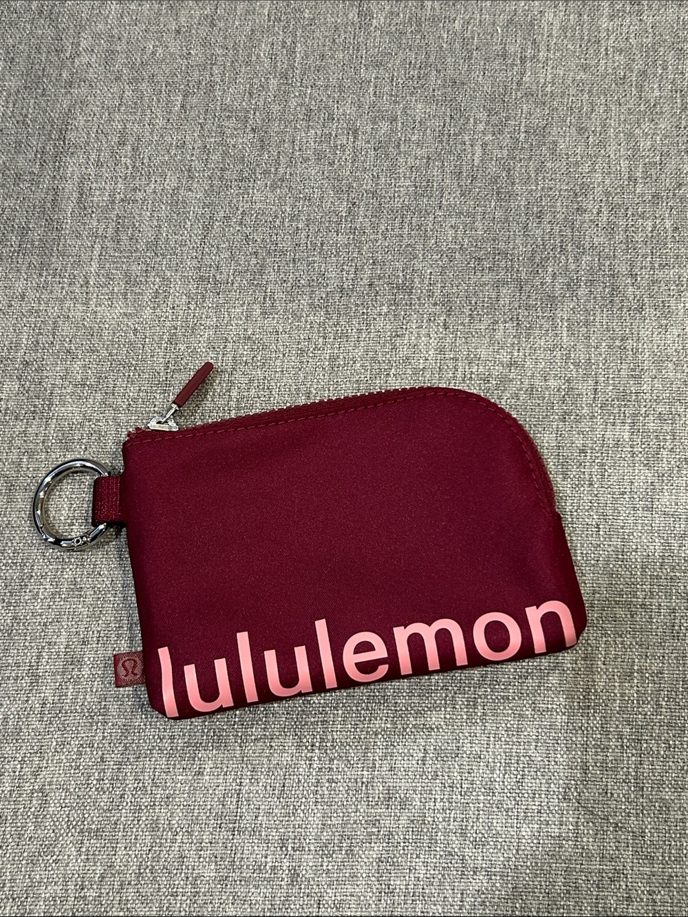 lululemon Raspberry Card & Key clippable Pouch - Picture 4 of 13
